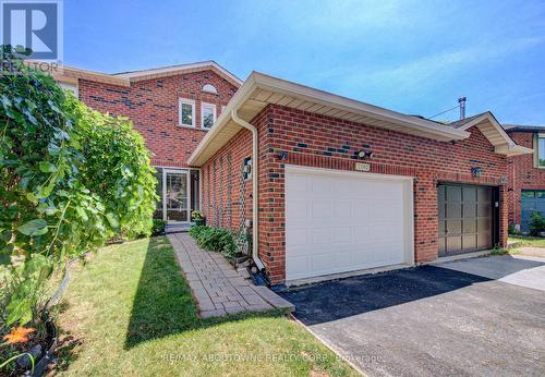 1140 Avondale Drive, Oakville, ON 