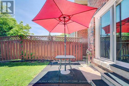 1140 Avondale Drive, Oakville, ON 