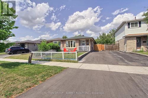7641 Anaka Drive, Mississauga, ON - Outdoor