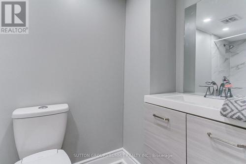7641 Anaka Drive, Mississauga, ON - Indoor Photo Showing Bathroom