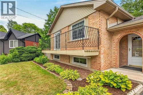 19 Burns Place, Caledonia, ON - Outdoor With Exterior