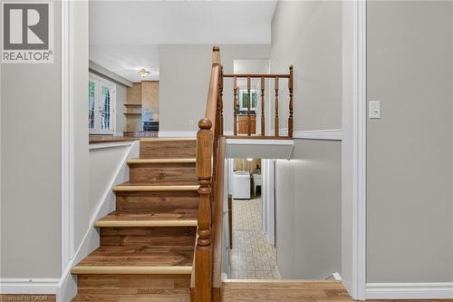 19 Burns Place, Caledonia, ON - Indoor Photo Showing Other Room