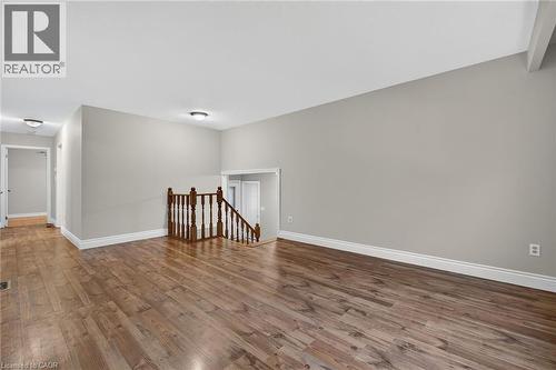 19 Burns Place, Caledonia, ON - Indoor Photo Showing Other Room