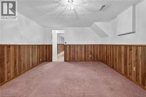 19 Burns Place, Caledonia, ON - Indoor Photo Showing Other Room
