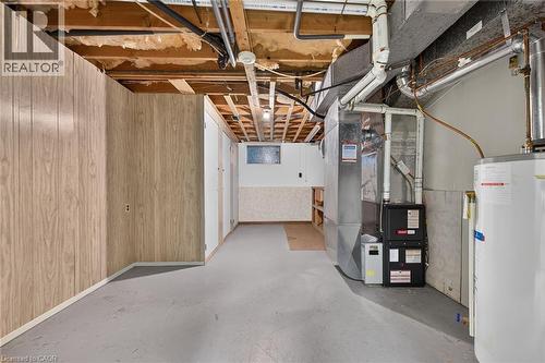 19 Burns Place, Caledonia, ON - Indoor Photo Showing Basement