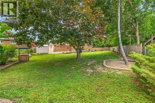 19 Burns Place, Caledonia, ON - Outdoor