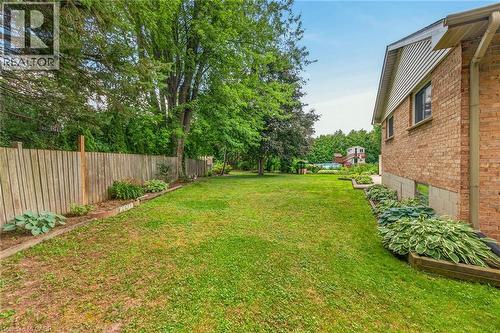 19 Burns Place, Caledonia, ON - Outdoor