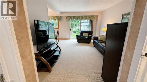 92 Mount Albion Road, Hamilton, ON 