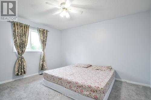 17 Crompton Drive, Barrie, ON 