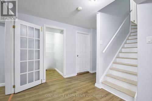 17 Crompton Drive, Barrie, ON 