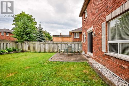 17 Crompton Drive, Barrie, ON 