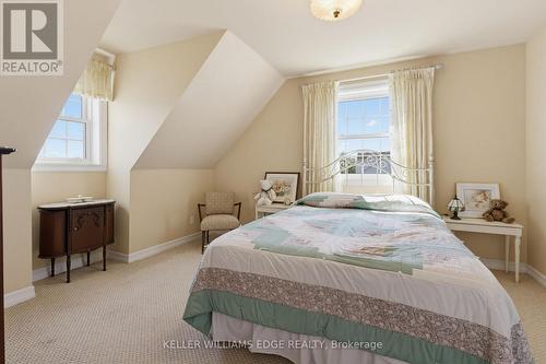 5276 Dickenson Road E, Hamilton, ON 