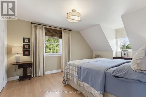 5276 Dickenson Road E, Hamilton, ON 