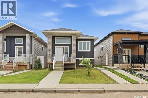 434 McArthur CRESCENT  Saskatoon, SK S7L 6Y3