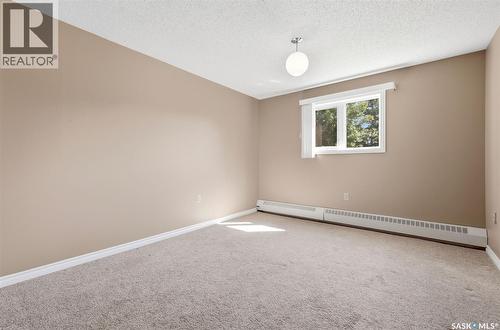 102 2921 Harding Street, Regina, SK 
