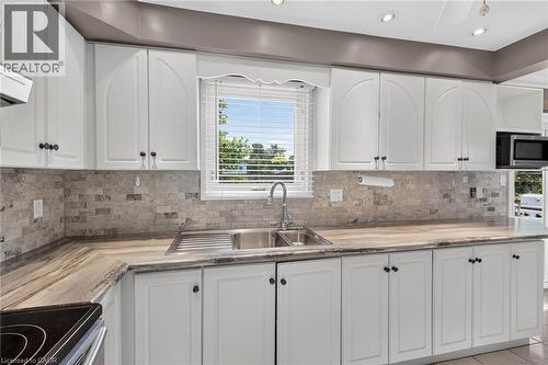 3 Ridgemount Drive, Hamilton, ON 