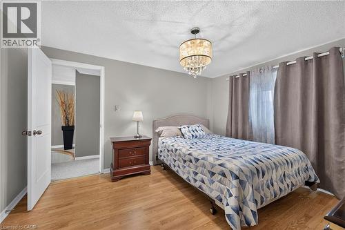 3 Ridgemount Drive, Hamilton, ON 