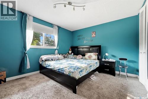 75 Rothwell Crescent, Regina, SK 