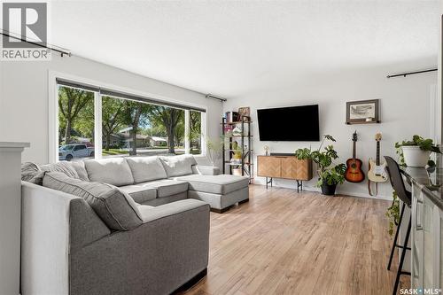 91 Cardinal Crescent, Regina, SK 