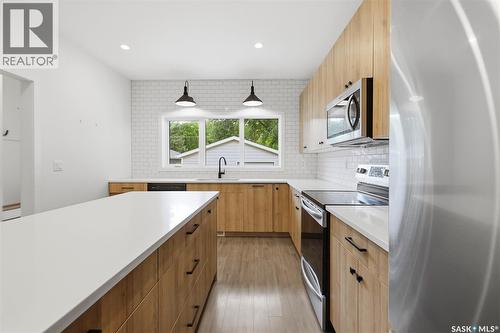 1402 Wiggins Avenue S, Saskatoon, SK 