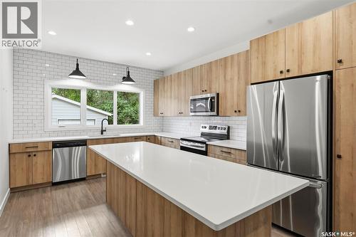 1402 Wiggins Avenue S, Saskatoon, SK 