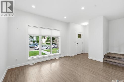 1402 Wiggins Avenue S, Saskatoon, SK - Indoor Photo Showing Other Room