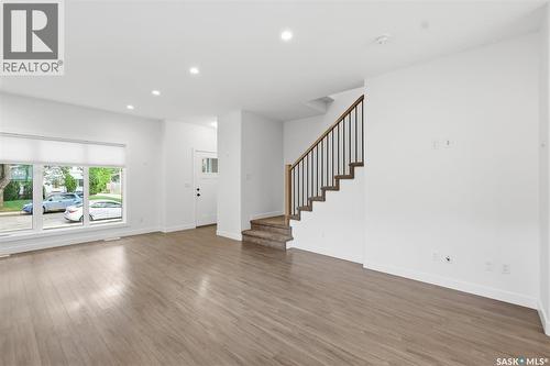 1402 Wiggins Avenue S, Saskatoon, SK - Indoor