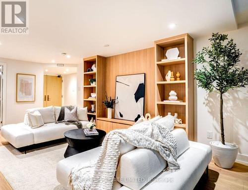 Living room - 408 - 3900 Yonge Street, Toronto, ON 