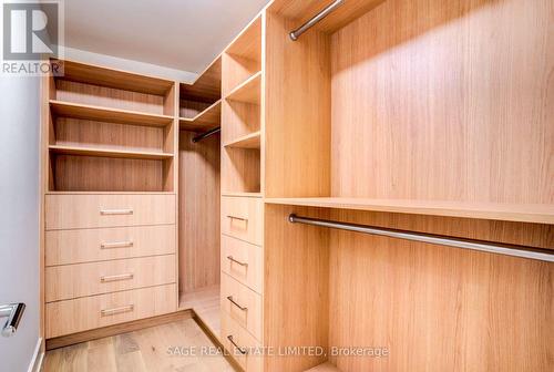 Primary walk in closet - 408 - 3900 Yonge Street, Toronto, ON 