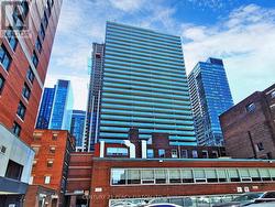 1707 - 11 CHARLOTTE STREET Toronto, ON M5V 0M6
