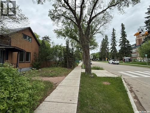 1320 Lorne Avenue, Saskatoon, SK 