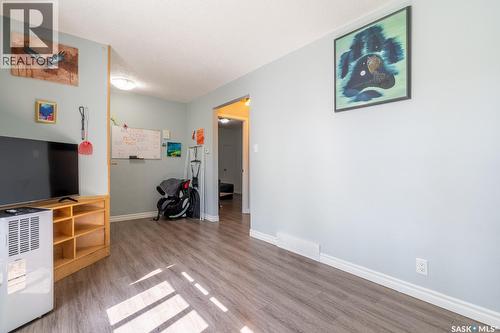 725 Cameron Street, Regina, SK 