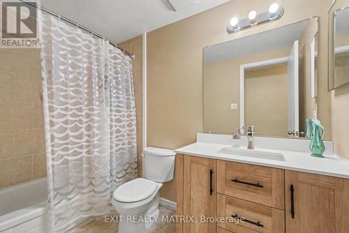 30 Bartley Crescent, Ottawa, ON - Indoor Photo Showing Bathroom