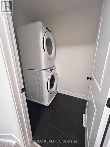 Washer/Dryer - 67 Whitcomb Crescent, Smiths Falls, ON - Indoor Photo Showing Laundry Room