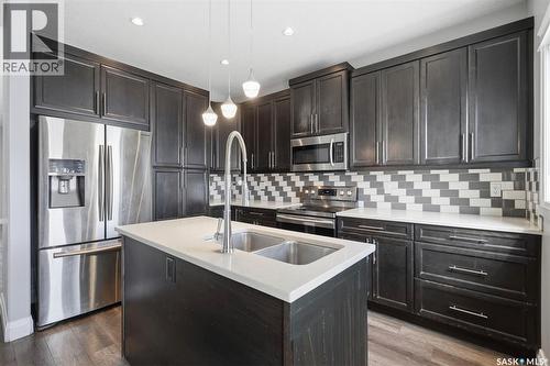 219 Ells Crescent, Saskatoon, SK - Indoor Photo Showing Kitchen With Double Sink With Upgraded Kitchen