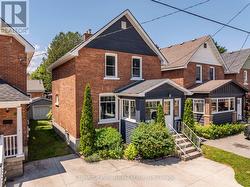 1208 3RD AVENUE A W  Owen Sound, ON N4K 4T7