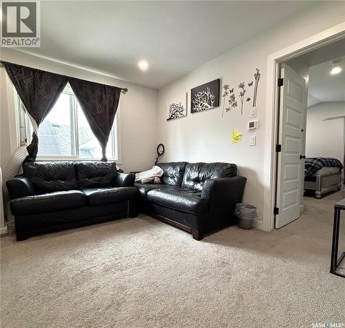254 Aniskotaw Manor, Saskatoon, SK - Indoor Photo Showing Living Room