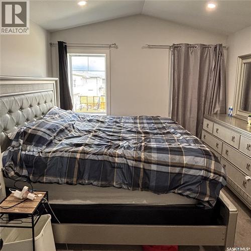254 Aniskotaw Manor, Saskatoon, SK - Indoor Photo Showing Bedroom