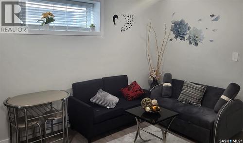 254 Aniskotaw Manor, Saskatoon, SK - Indoor Photo Showing Living Room