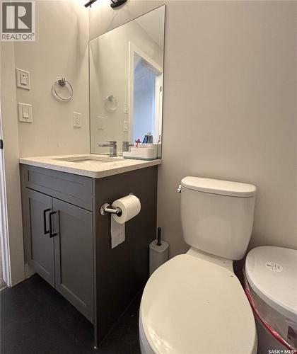 254 Aniskotaw Manor, Saskatoon, SK - Indoor Photo Showing Bathroom