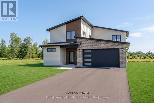 28 Fraser Drive, Quinte West (Sidney Ward), ON - Outdoor