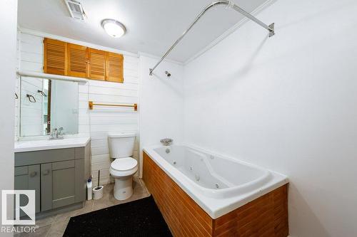 4224 89 St Nw, Edmonton, AB 