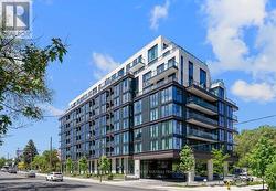 618 - 250 LAWRENCE AVENUE W  Toronto, ON M5M 1B2