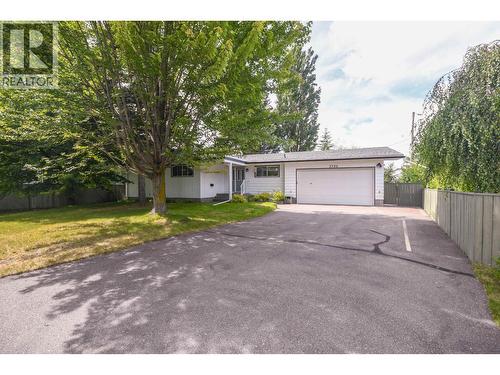 2746 FAIRVIEW CRESCENT  Prince George, BC V2N 1G5