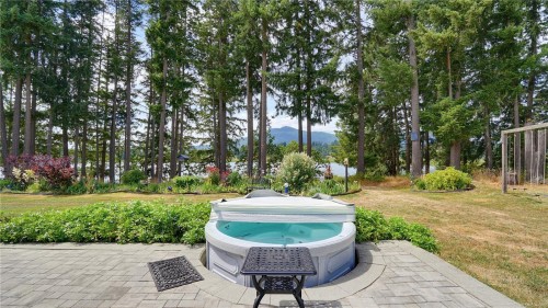 6458 Diana Dr, Duncan, BC 
