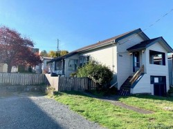 706 Haliburton St Nanaimo, BC V9R 4W7