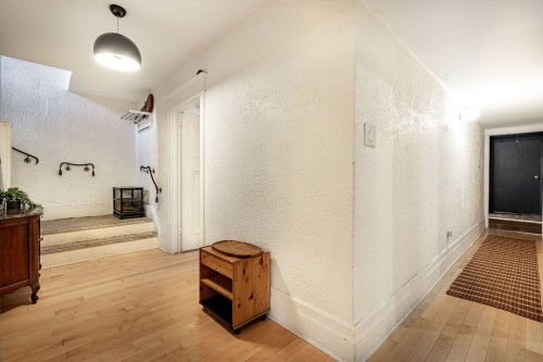 Mud Room - 2-407 Boul. St-Joseph E., Montréal (Le Plateau-Mont-Royal), QC - Indoor Photo Showing Other Room