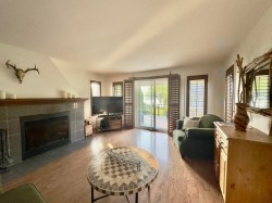 Salon - 