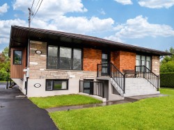 241  - 245 Rue Jacques-Cartier S. Saint-Jean-Sur-Richelieu, QC J3B 4J6