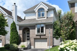 8375 Rue Marie-Lefranc  Laval (Laval-Ouest), QC H7Y 2B3